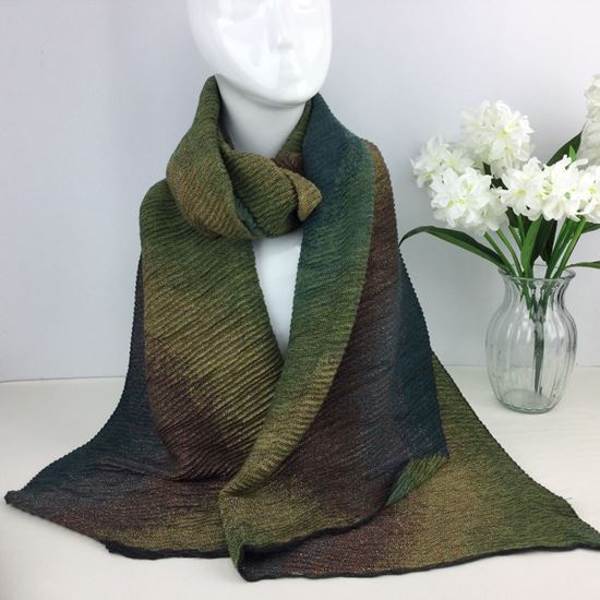 Reevo Accessories  Design Scarf -Green