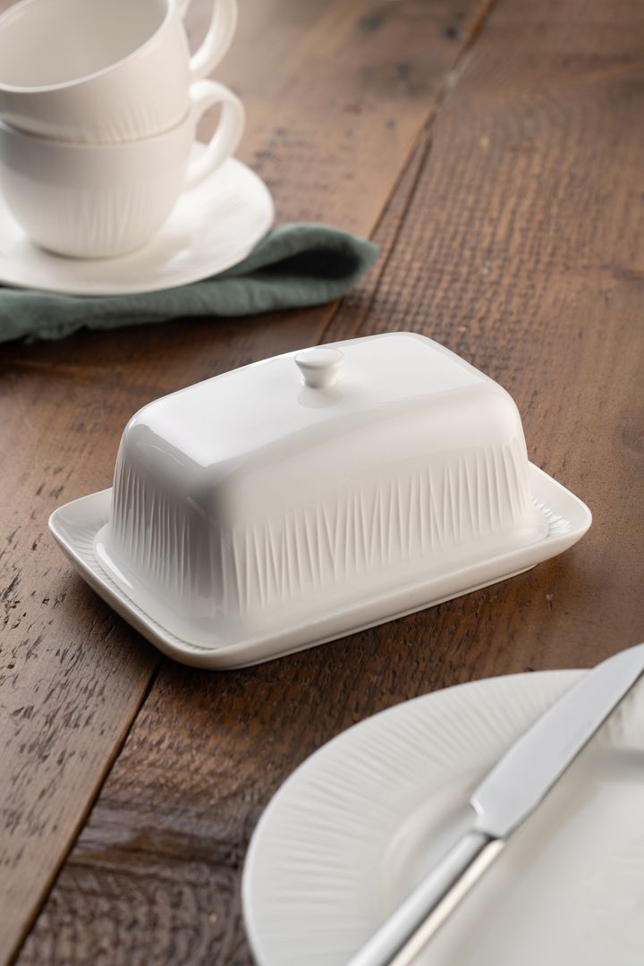 Belleek Living Erne Butter Dish