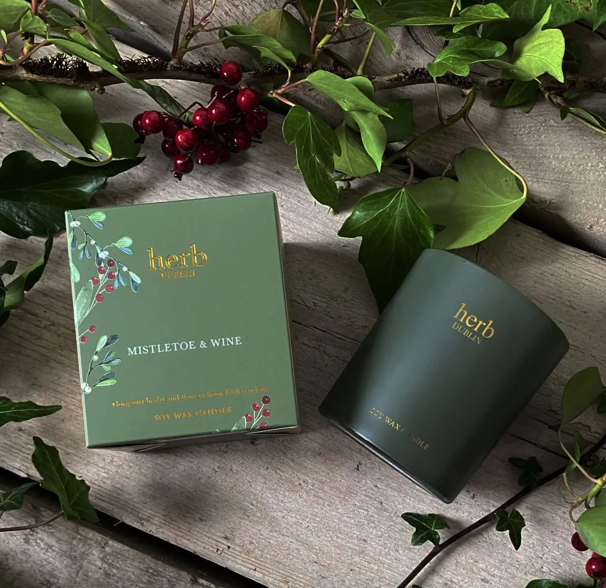 Herb Dublin- Mistletoe and Wine Candle