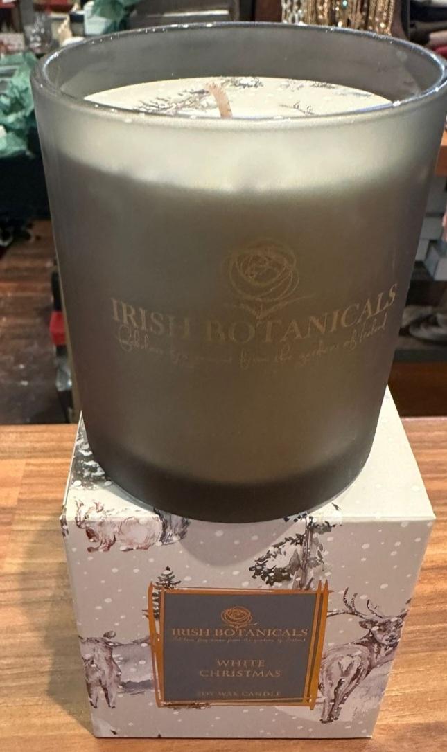 Irish Botanicals White Christmas Candle