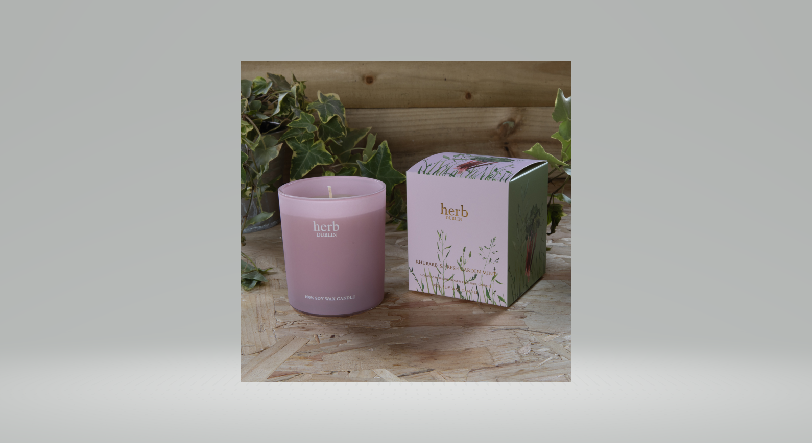 Irish Botanicals Herb Rhubarb and Fresh Garden Mint Candle