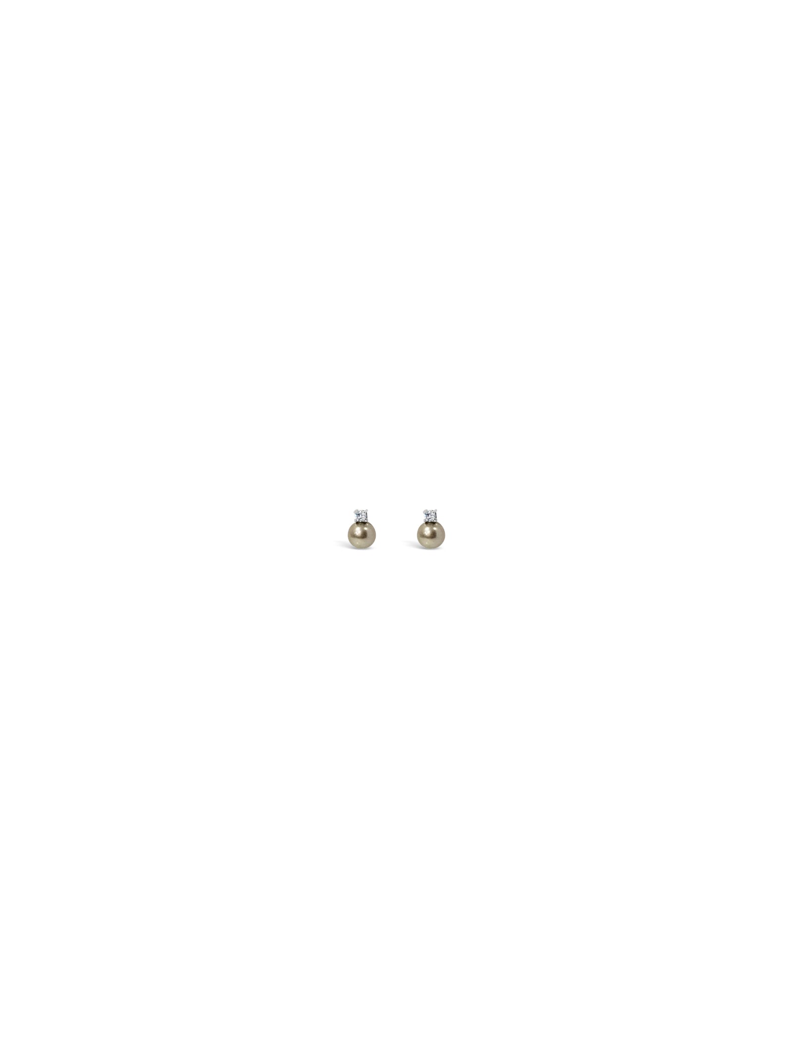 Absolute Jewellery Pearl Earring