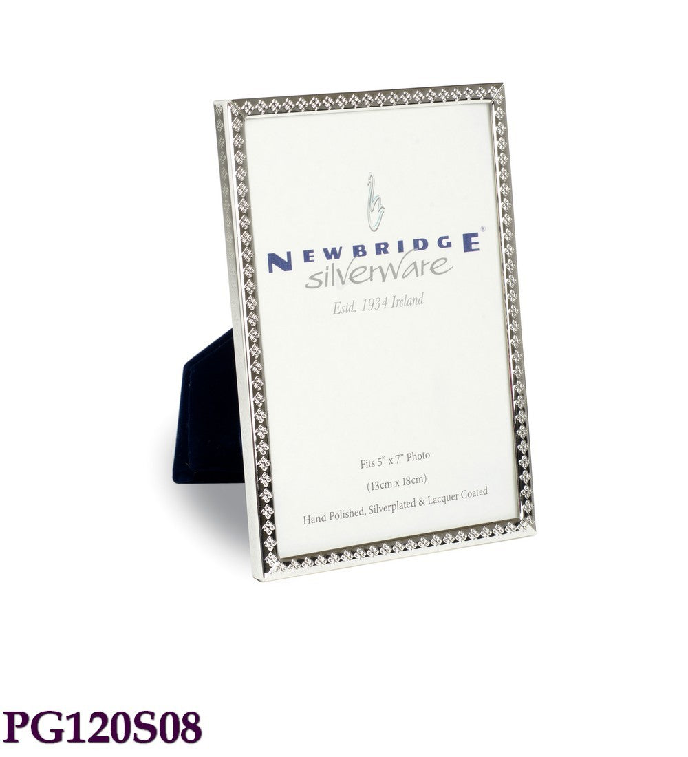Newbridge  Silverware 5x7 Decorative Edge Frame